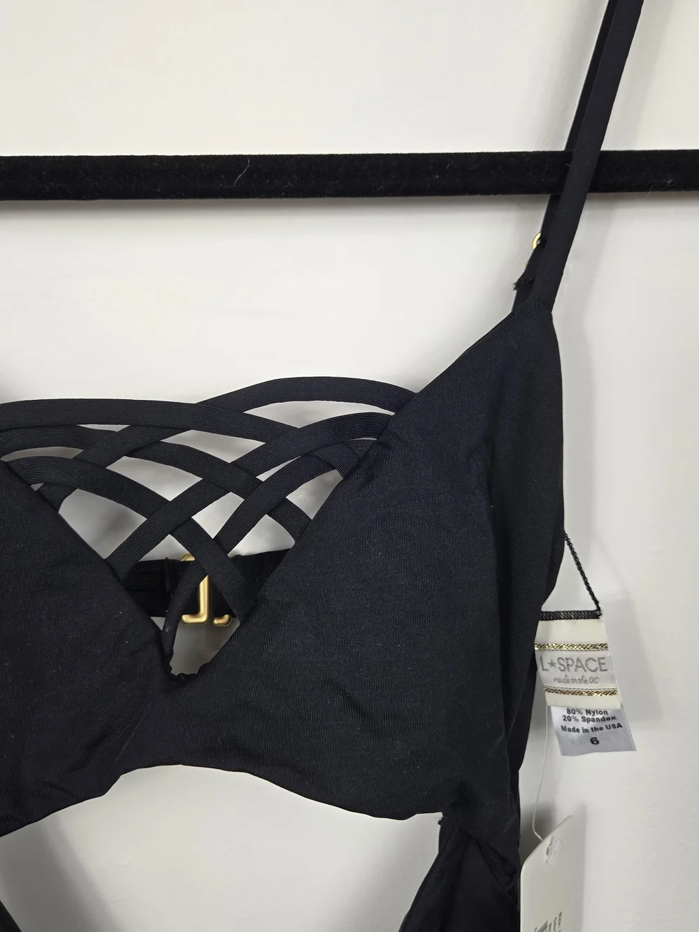 L*Space Black Cutout Madie One Piece Swimsuit NWT Strappy Resort 6 Quiet Luxury - Picture 5 of 9